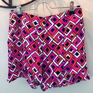 Intermix 100% silk shorts - size XS